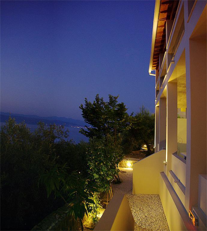 Vista Petros Apartment Apraos Bagian luar foto